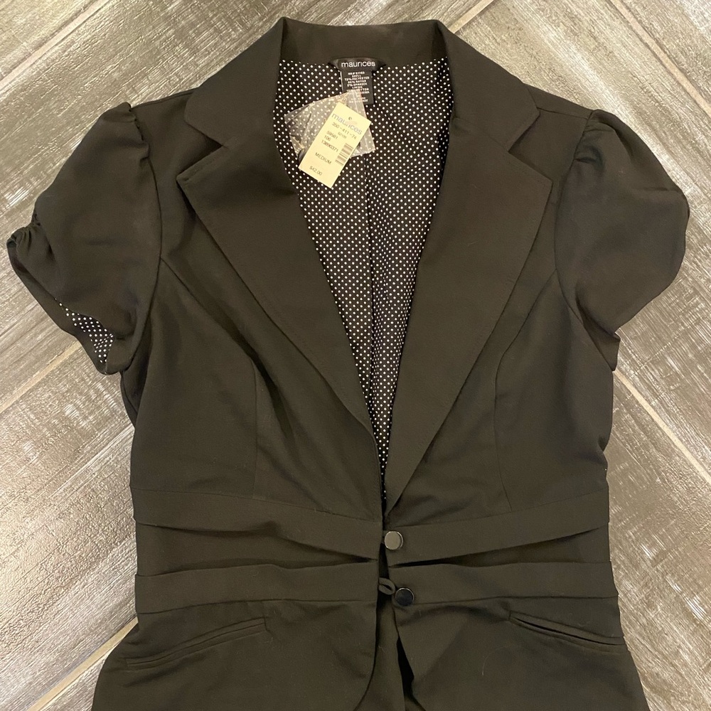 Maurice’s Short Sleeved Blazer Size M Black New With Tags
